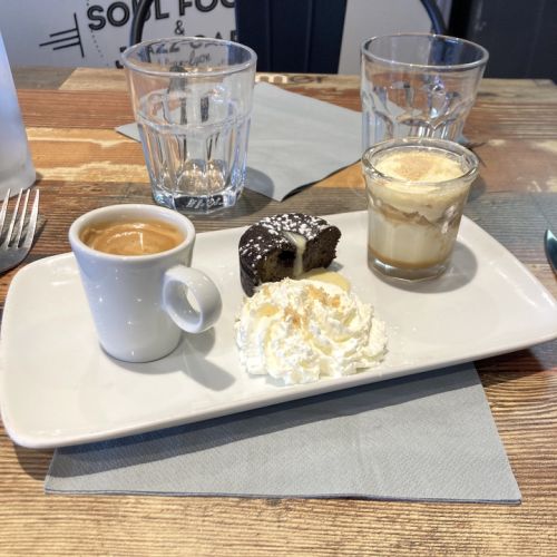 CAFE GOURMAND